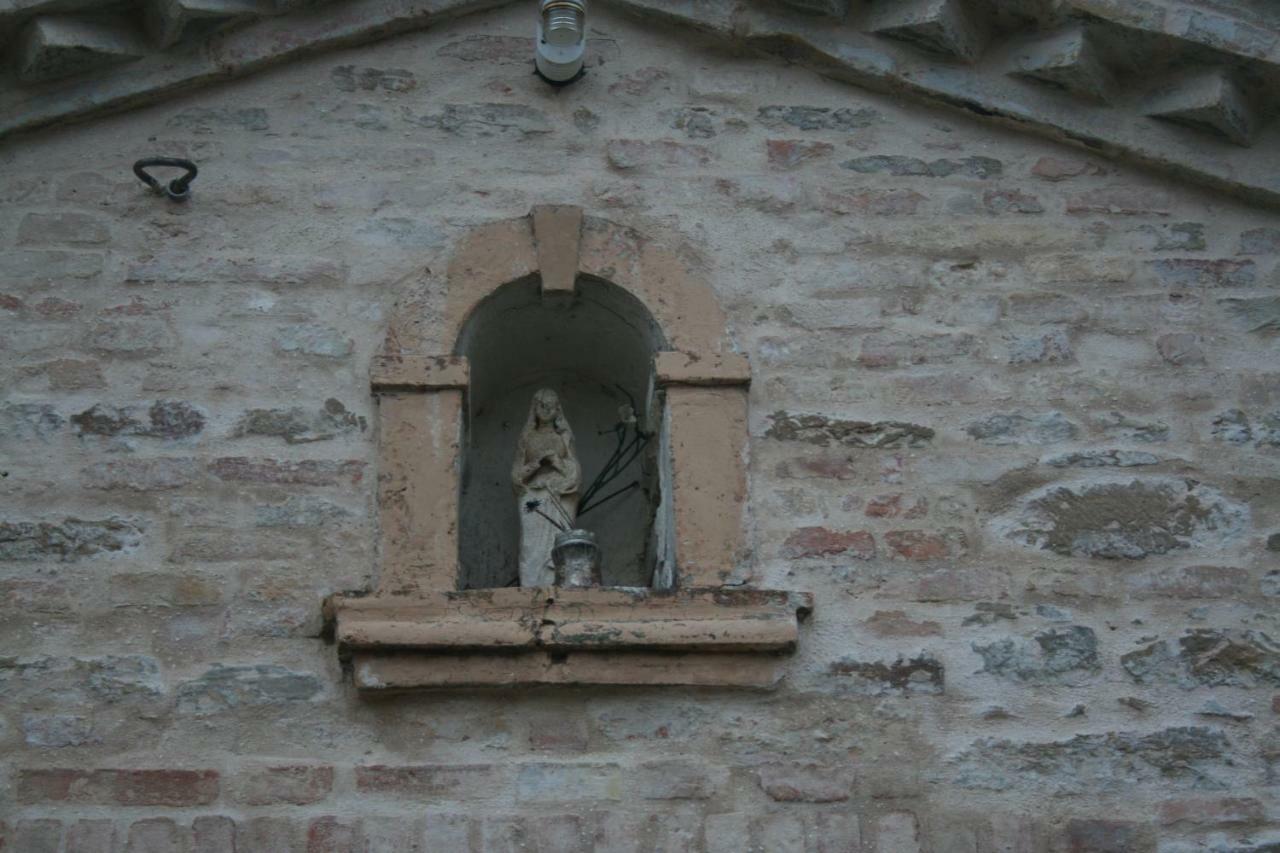 Locanda San Francesco Montecarotto Exteriör bild