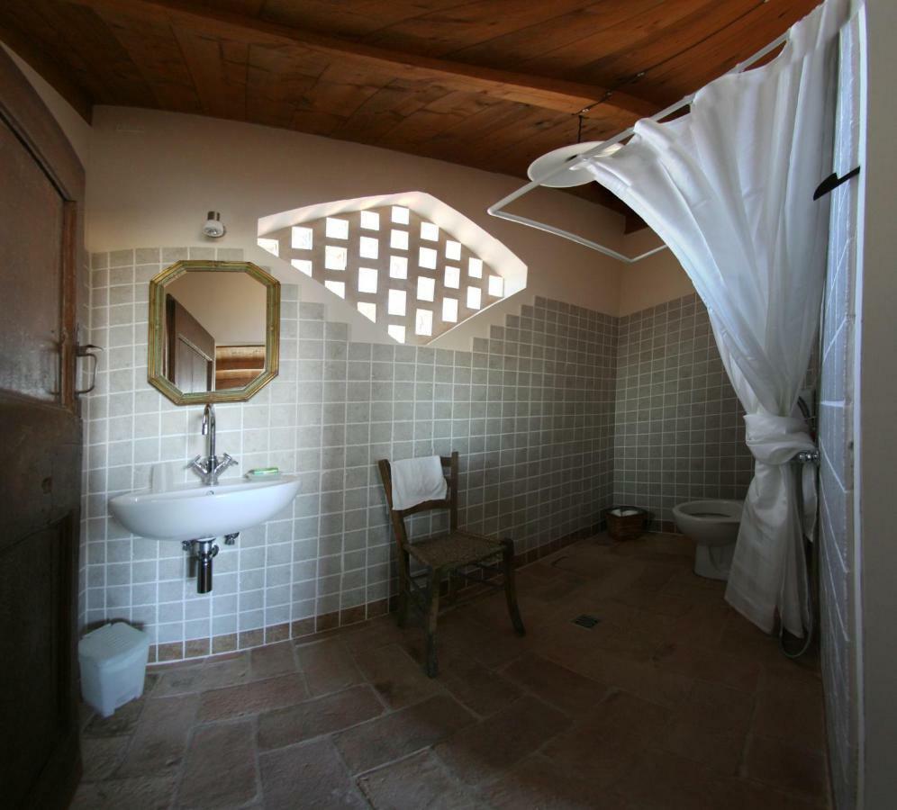 Locanda San Francesco Montecarotto Exteriör bild